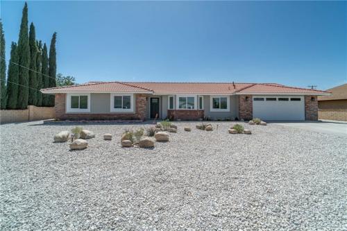 design, build, interior design, remodeling, real estate investor, construction, for sale, real estate for sale, flip, construction building, rebuild, remodel, real estate investment, homes for sale, architectural design, home buyers, ugly houses, remodels, short sale, home builders, foreclosure, rehab, home builder