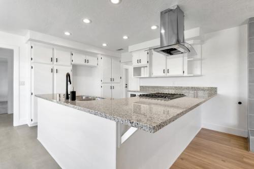 construction, remodel, metal buildings, workshop, new homes, remodeled kitchen, remodeled home, remodeled bathroom