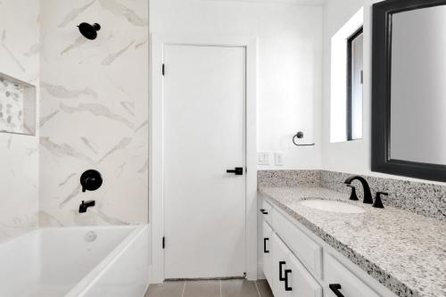 construction, remodel, metal buildings, workshop, new homes, remodeled kitchen, remodeled home, remodeled bathroom