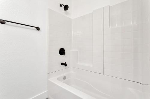 construction, remodel, metal buildings, workshop, new homes, remodeled kitchen, remodeled home, remodeled bathroom